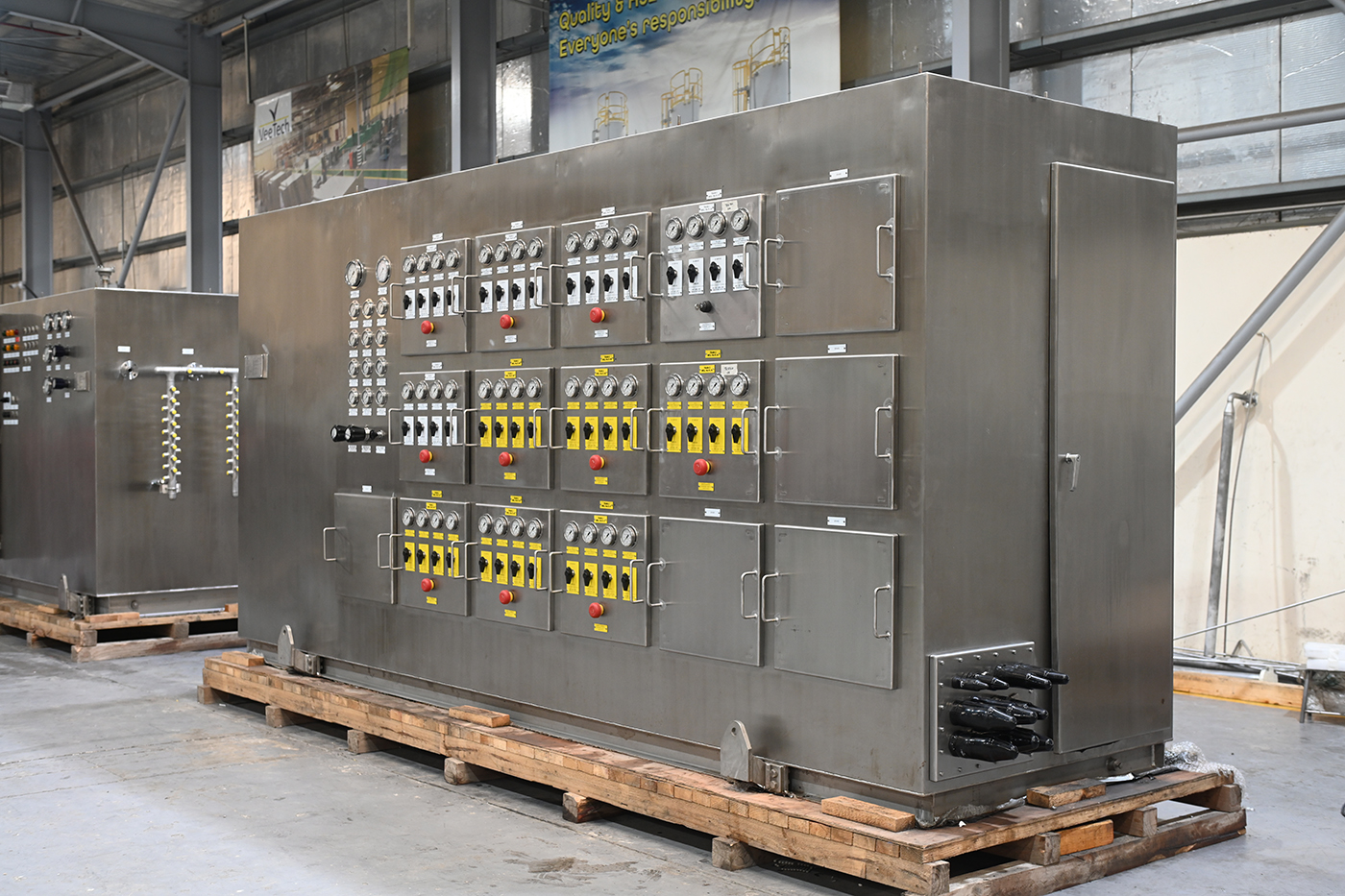 Wellhead Panel details